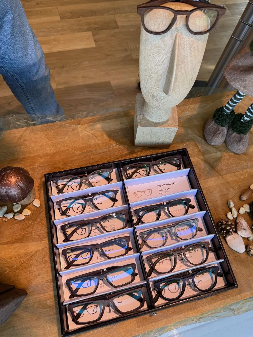 Brillen mit etui